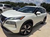 Thumbnail of 2023 White Nissan Rogue