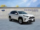Photo of 2019 Super White Toyota RAV4
