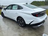 Thumbnail of 2025 White Hyundai SONATA