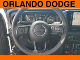 Thumbnail of 2025 Granite Crystal Metallic Clearcoat Jeep Gladiator