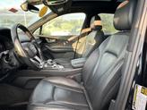 Thumbnail of 2017 Orca Black Metallic Audi Q7