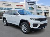 Photo of 2025 Bright White Clearcoat Jeep Grand Cherokee