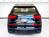 Thumbnail of 2018 Orca Black Metallic Audi Q7