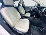 Thumbnail of 2023 Snow White Pearl Kia Niro