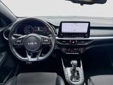 Thumbnail of 2022 Snow White Pearl Kia Forte