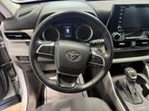 Thumbnail of 2022 Celestial Silver Metallic Toyota Highlander Hybrid