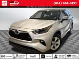 Photo of 2022 Celestial Silver Metallic Toyota Highlander Hybrid