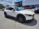 Photo of 2024 Snowflake White Pearl Mazda CX-30