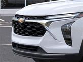 Thumbnail of 2025 White Chevrolet Trax