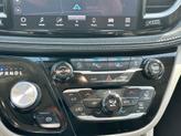 Thumbnail of 2024 Bright White Clearcoat Chrysler Pacifica