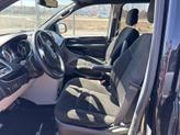 Thumbnail of 2017 Black Onyx Crystal Pearlcoat Dodge Grand Caravan