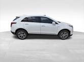 Thumbnail of 2022 Crystal White Tricoat Cadillac XT5