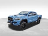 Thumbnail of 2018 Blazing Blue Pearl Toyota Tacoma