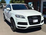 Photo of 2014 White Audi Q7