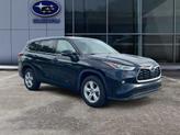 Thumbnail of 2022 Midnight Black Metallic Toyota Highlander Hybrid