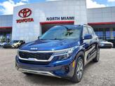 Thumbnail of 2022 Dark Ocean Blue Kia Seltos