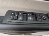 Thumbnail of 2023 Brilliant Black Crystal Pearlcoat Chrysler Voyager