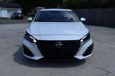 Thumbnail of 2025 Pearl White Tricoat Nissan Altima