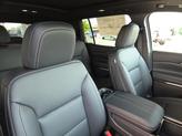 Thumbnail of 2026 Mosaic Black Metallic Chevrolet Traverse