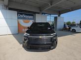 Thumbnail of 2026 Mosaic Black Metallic Chevrolet Traverse