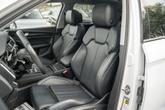 Thumbnail of 2019 Glacier White Metallic Audi Q5