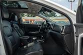 Thumbnail of 2017 Snow White Pearl Kia Sportage
