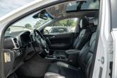 Thumbnail of 2017 Snow White Pearl Kia Sportage