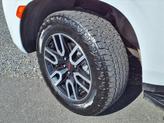 Thumbnail of 2024 White GMC Yukon