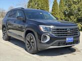 Photo of 2025 Deep Black Pearl Volkswagen Atlas