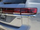 Thumbnail of 2025 Silver Mist Metallic Volkswagen Atlas