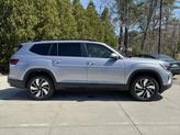 Thumbnail of 2025 Silver Mist Metallic Volkswagen Atlas