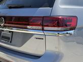 Thumbnail of 2025 Silver Mist Metallic Volkswagen Atlas