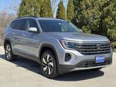 Photo of 2025 Silver Mist Metallic Volkswagen Atlas