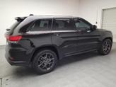 Thumbnail of 2019 Diamond Black Crystal Pearlcoat Jeep Grand Cherokee