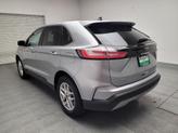 Thumbnail of 2024 Iconic Silver Metallic Ford Edge