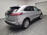 Thumbnail of 2024 Iconic Silver Metallic Ford Edge