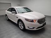 Thumbnail of 2018 White Ford Taurus