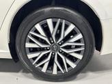 Thumbnail of 2024 Pearl White Tricoat Nissan Altima