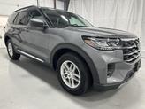 Photo of 2025 Carbonized Gray Metallic Ford Explorer