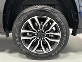 Thumbnail of 2025 Diamond Black Crystal Pearlcoat RAM 1500
