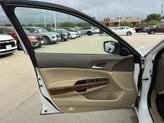 Thumbnail of 2010 White Diamond Pearl Honda Accord