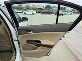 Thumbnail of 2010 White Diamond Pearl Honda Accord