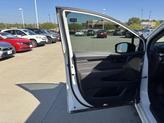 Thumbnail of 2018 White Diamond Pearl Honda Odyssey