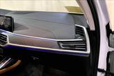 Thumbnail of 2022 Mineral White Metallic BMW X7