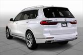 Thumbnail of 2022 Mineral White Metallic BMW X7