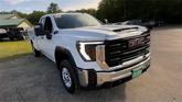 Thumbnail of 2025 Summit White GMC Sierra 2500