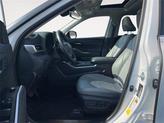 Thumbnail of 2023 Wind Chill Pearl Toyota Highlander Hybrid