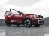 Thumbnail of 2023 Red Kia Telluride