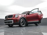 Thumbnail of 2023 Red Kia Telluride