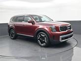 Thumbnail of 2023 Red Kia Telluride